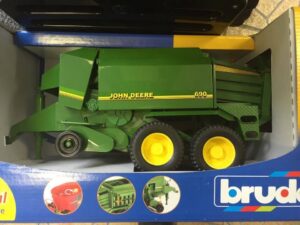 BRUDER JOHN DEERE 690 didelis presas, 02017