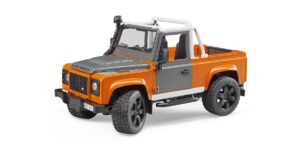 BRUDER Land Rover Defender Pick-up džipas, 02591