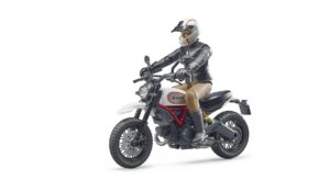 BRUDER motociklas su motociklininku Scrambler Ducati Desert Sled, 63051